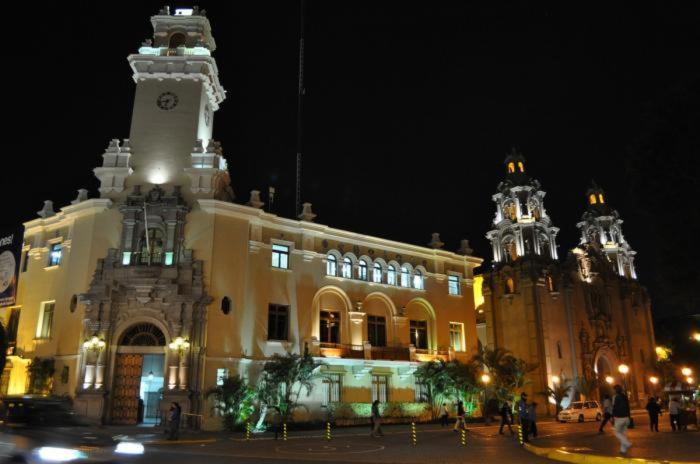 The Place Miraflores Lima Exterior photo